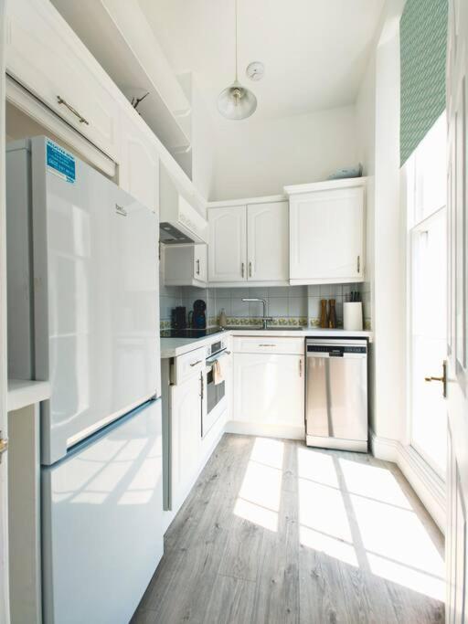New Marylebone Gem/One Bedroom Лондон Экстерьер фото